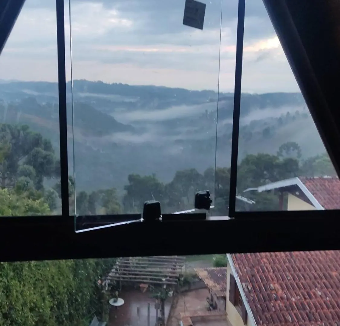 Villa Di Lucca Chale Crepusculo Amigo Do Pet Campos do Jordao 0*,  Brazil